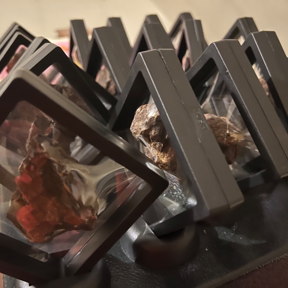 Meteorites - Picture 4 of 16